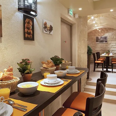 Hotel Saint Honore 